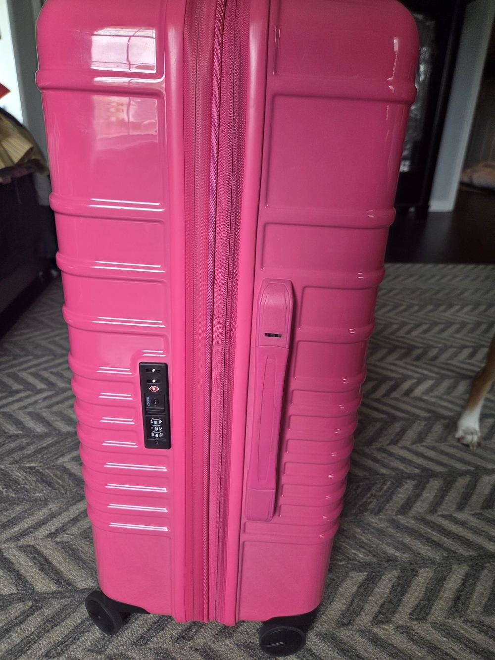 BEIS X BARBIE Bright Pink Hard-Shell MEDIUM CHECK W/ Bags Luggage - Picture 6 of 12
